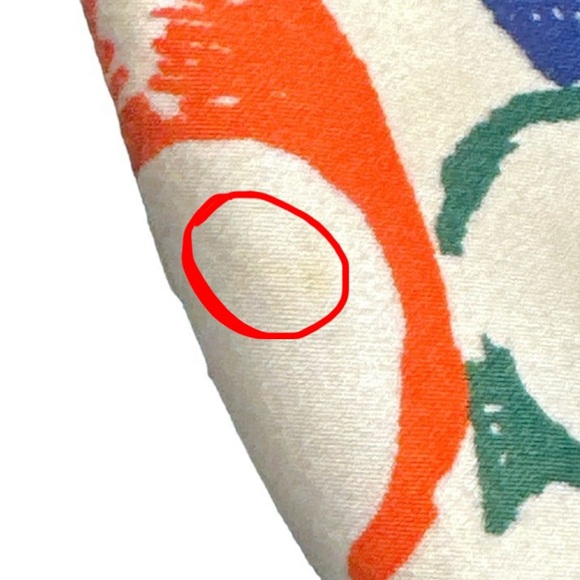 UPDATED Coach
Multicolor logo hobo Shoulder Bag medium great condition - Picture 9 of 13